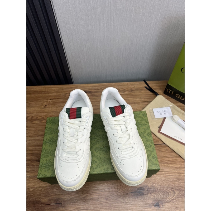 G*u*i casual shoes